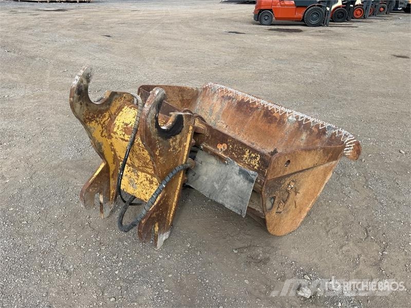  60 in Q/C Hydraulic Tilting Excavator Bucket دلاء