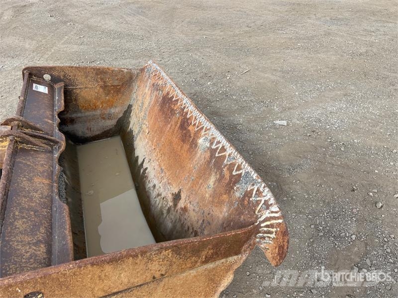  60 in Q/C Hydraulic Tilting Excavator Bucket دلاء