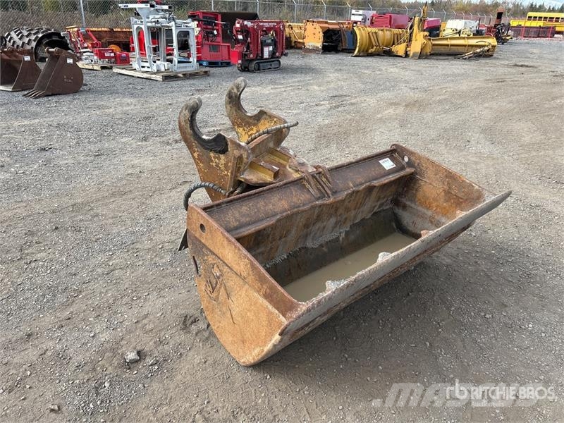  60 in Q/C Hydraulic Tilting Excavator Bucket دلاء