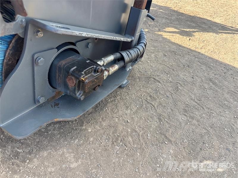 60 in Skid Steer Broom Süpürgeler
