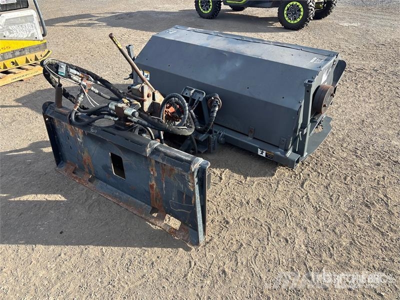 60 in Skid Steer Broom Süpürgeler