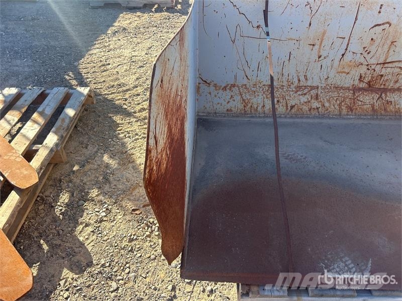 60 in Telehandler Bucket Kašike / Korpe