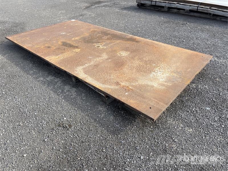  60 in x 120 in (1 in Thick) Steel Plates Andre komponenter