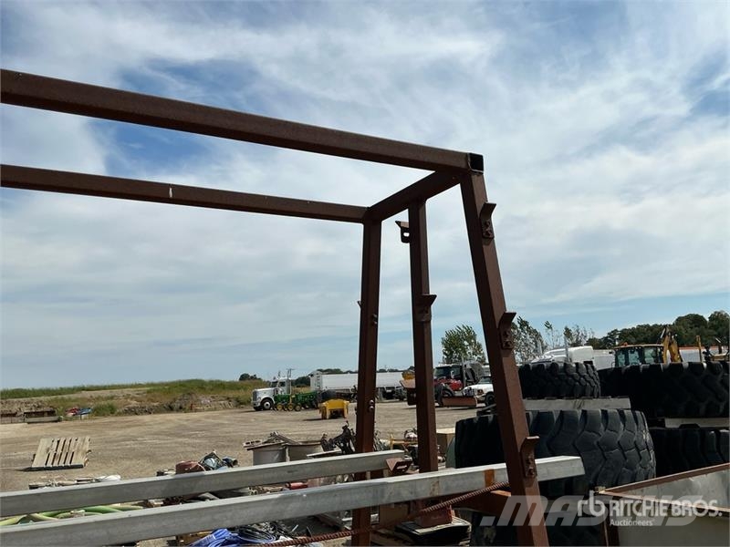 61 in (L) x 48 in (W) Frame Material Handling Cart Inne akcesoria