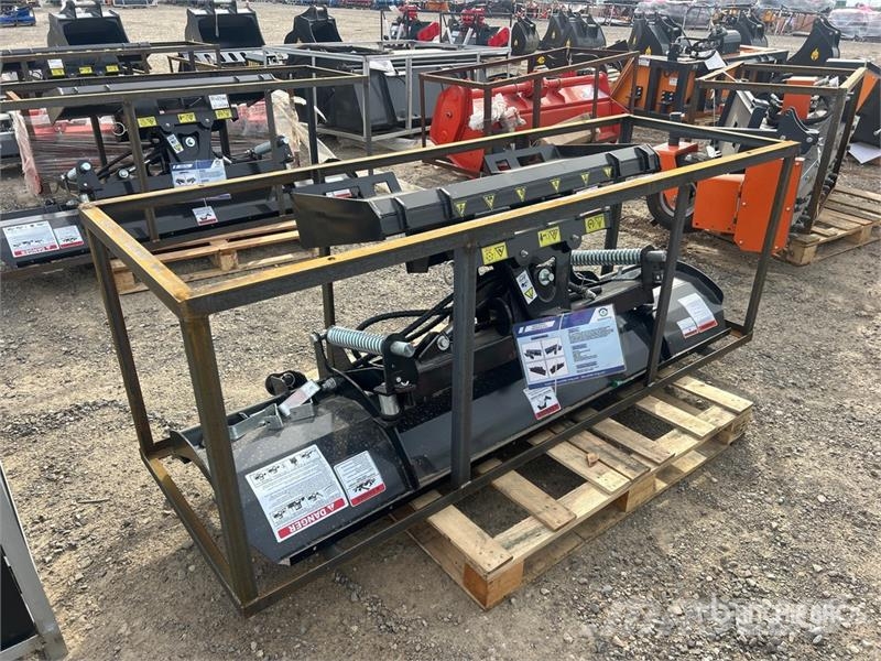 64 in Skid Steer Dozer (Unused) Бульдозерные отвалы