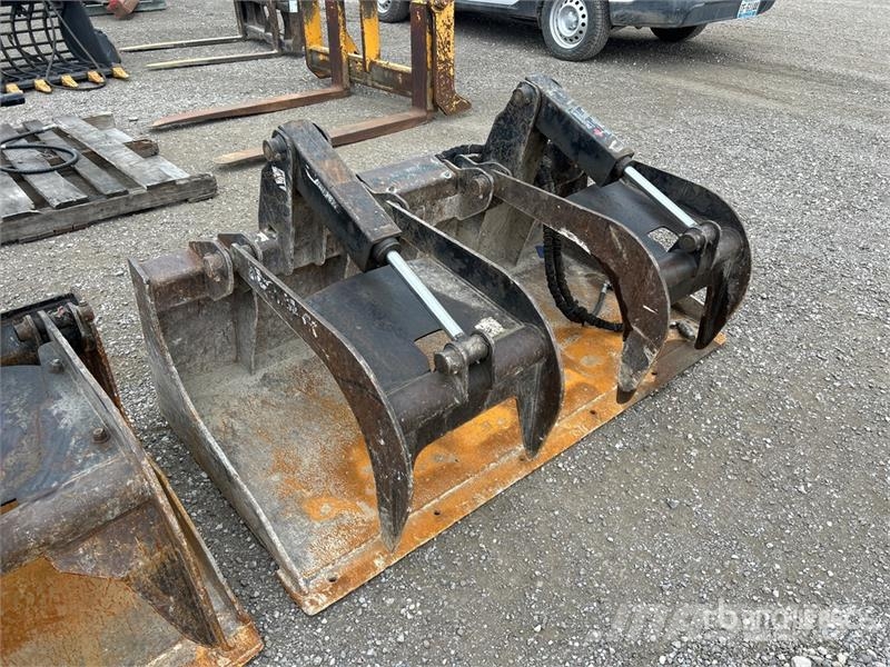 65 in Skid Steer Grapple Bucket Grijpers