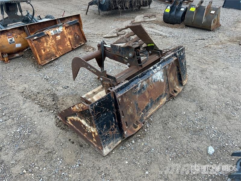  67" Bucket & 38" Grapple Andre komponenter