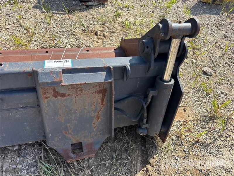 71 in Q/C Multi-Purpose Skid Steer Bucket Godet