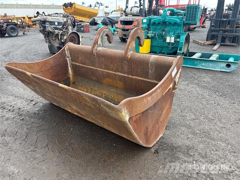 72 in 1.65 cyd Cleanup Excavator Bucket دلاء