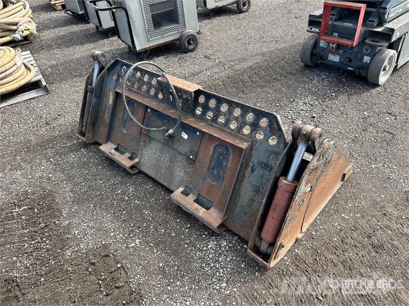 72 in Multi-Purpose Skid Steer Bucket Kašike / Korpe