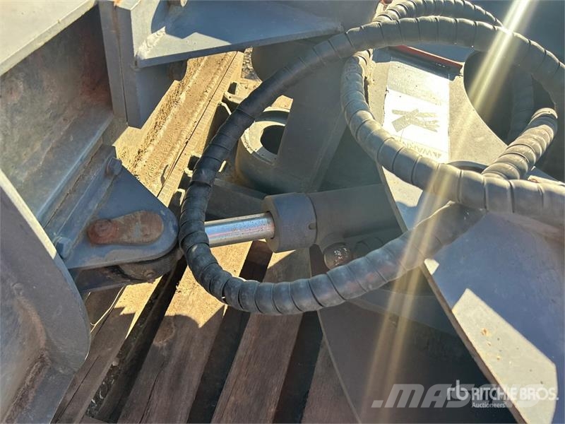 72 in Skid Steer Dozer Blade Drugi deli