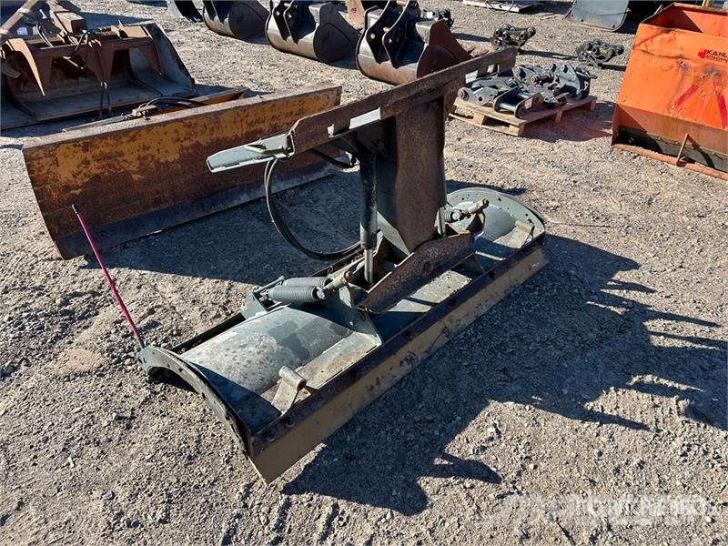  72 in Skid Steer Snow Blade Снігоочищувальні ножі та плуги