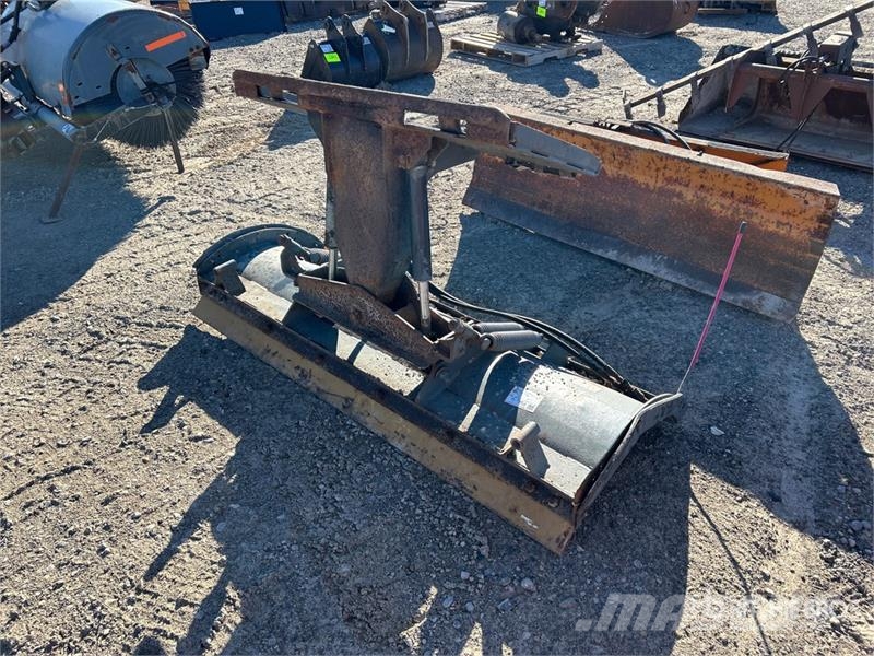 72 in Skid Steer Snow Blade Снігоочищувальні ножі та плуги