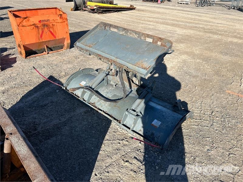  72 in Skid Steer Snow Blade Снігоочищувальні ножі та плуги