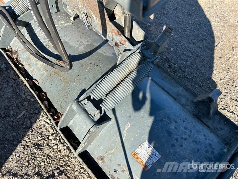  72 in Skid Steer Snow Blade Снігоочищувальні ножі та плуги