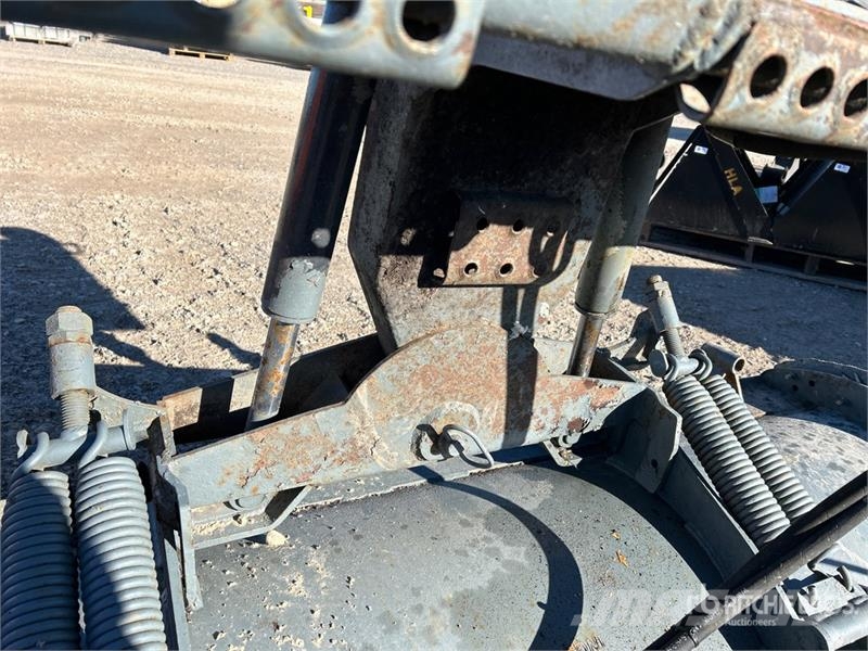  72 in Skid Steer Snow Blade Снігоочищувальні ножі та плуги