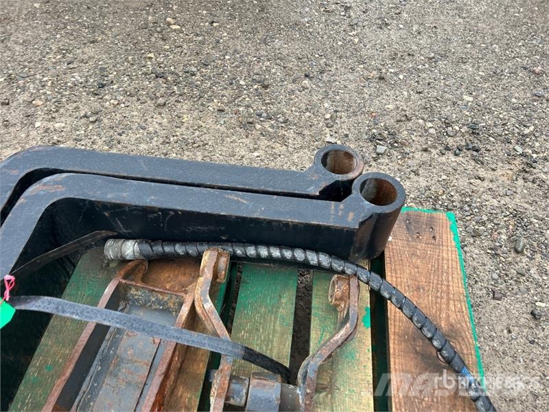 72 in Telehandler Pallet Forks - Fits 5519 Fourche