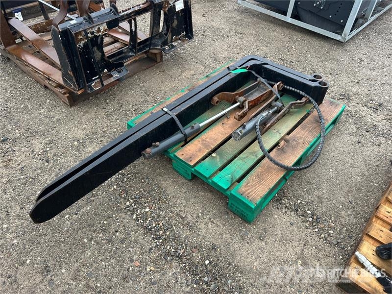 72 in Telehandler Pallet Forks - Fits 5519 Fourche