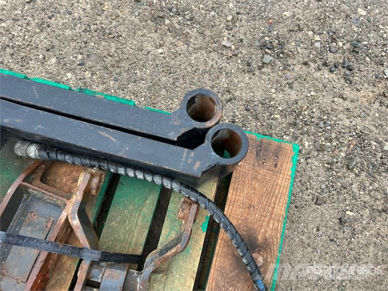 72 in Telehandler Pallet Forks - Fits 5519 Fourche