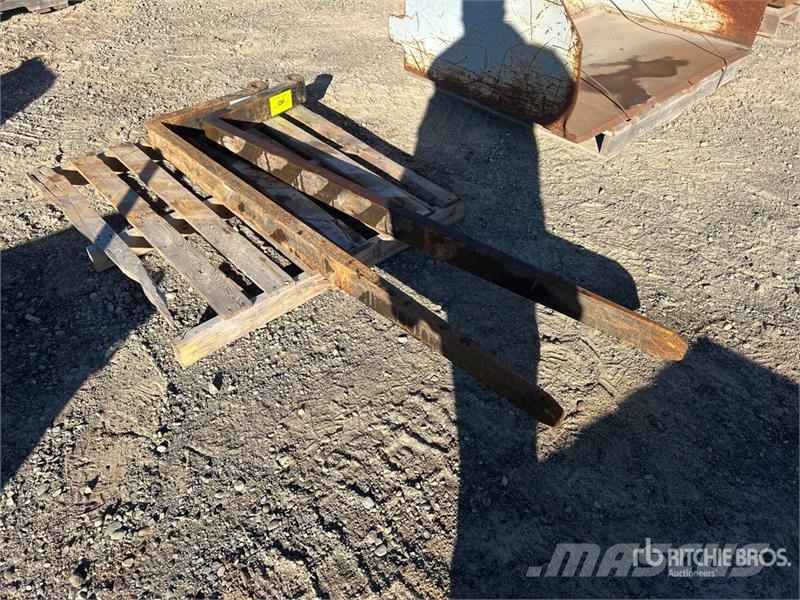 72 in Wheel Loader Forks Fourche