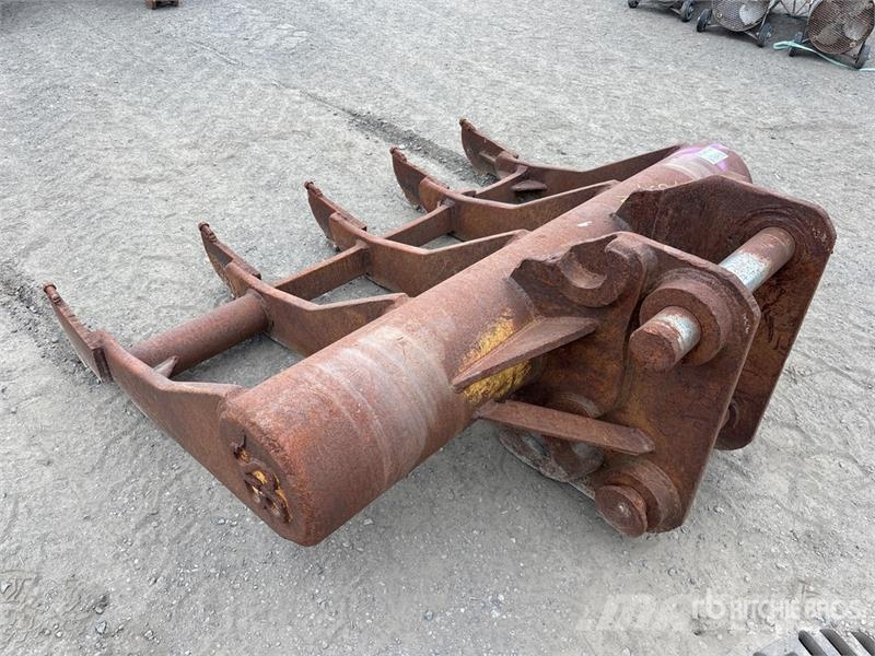  73 in Excavator Rake Okretači i sakupljači sena
