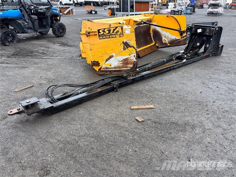 8 ft - 14 ft Extendable Snow Plow Lame pentru dezapezire si pluguri