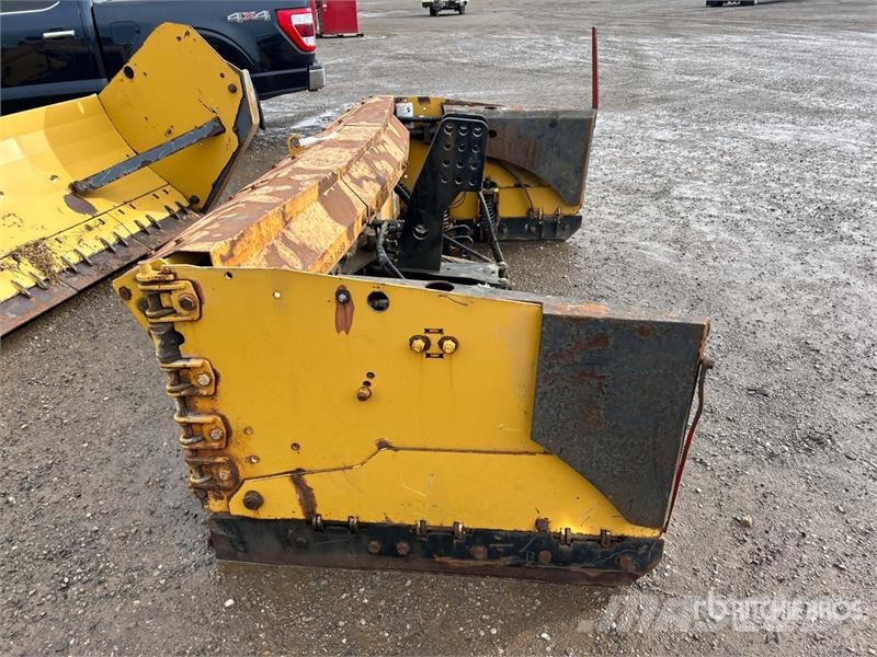  8 ft - 16 ft Snow Pusher حراثات ونصول الجليد