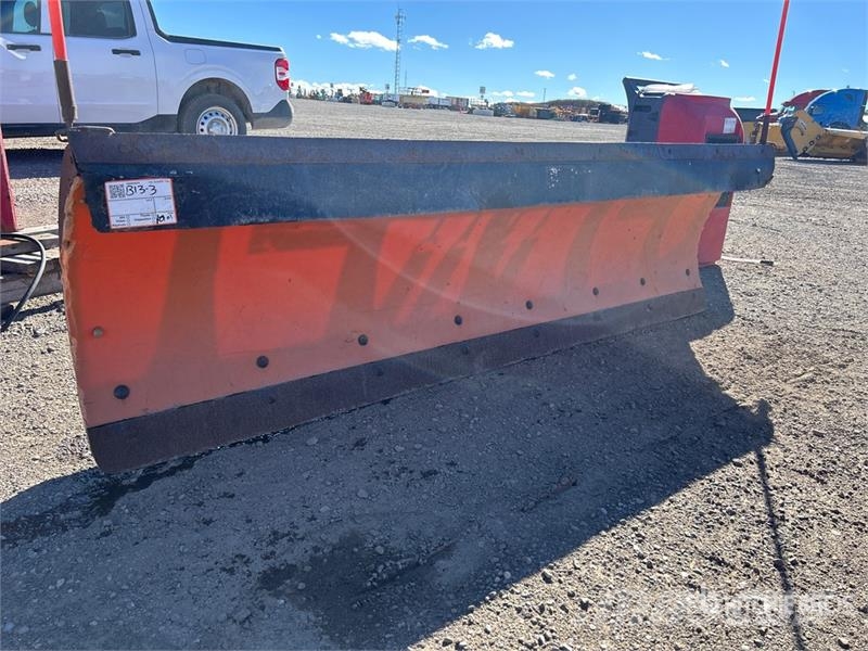  8 ft 2 Way Snow Plow حراثات ونصول الجليد