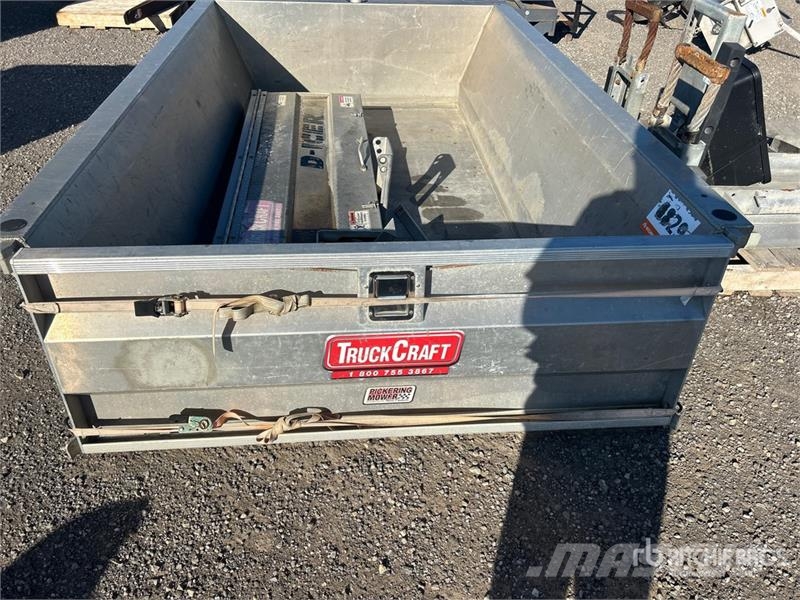 8 ft 6 in Aluminum Truck Damp Box - Fits Ford F-15 Drugi deli