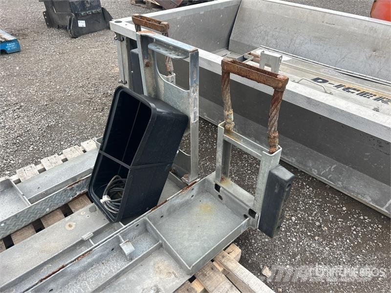 8 ft Hydraulic Lift Gate Transportes - Outros