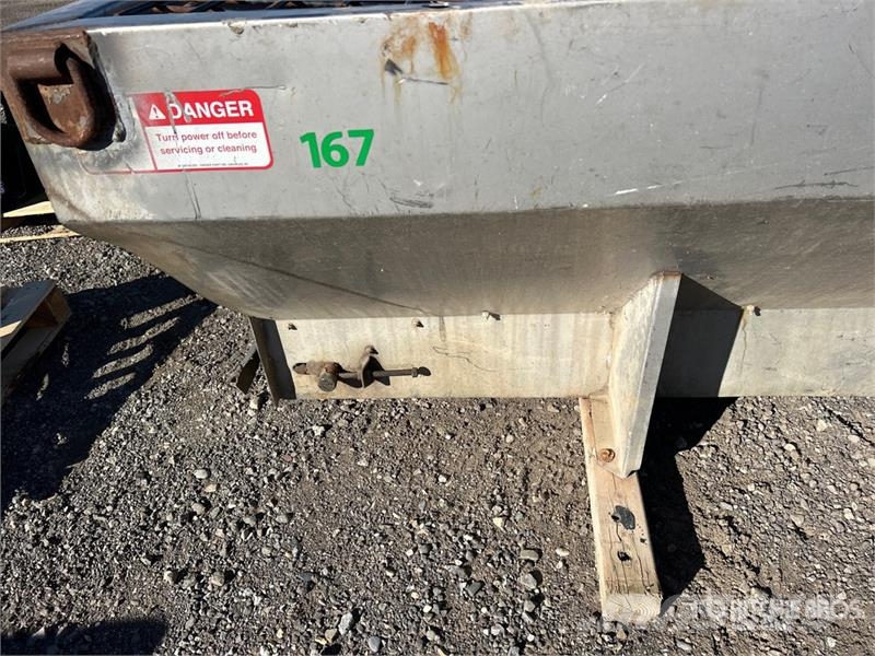  8 ft Salt Spreader - Fits Truck Sand- und Salzstreuer