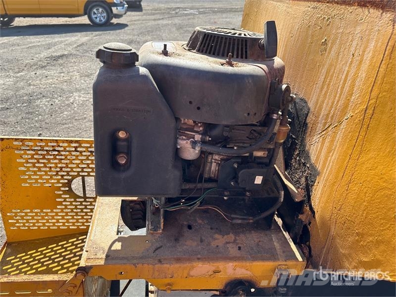 8 ft Salt Spreader - Fits Pickup Διαστρωτήρες άμμου και αλατιού