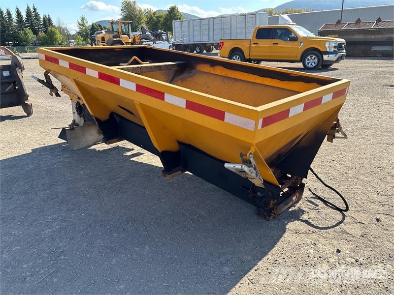 8 ft Salt Spreader - Fits Pickup Διαστρωτήρες άμμου και αλατιού