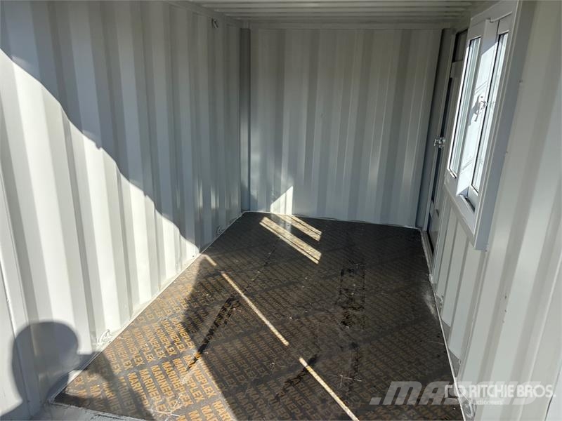 8 ft Storage Container (Unused) Kontenery magazynowe