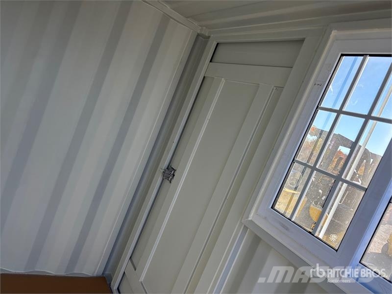 8 ft Storage Container Kontejnerji za skladiščenje