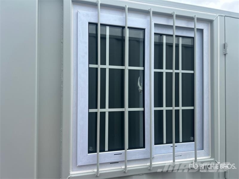 8 ft Storage Container Varastokontit
