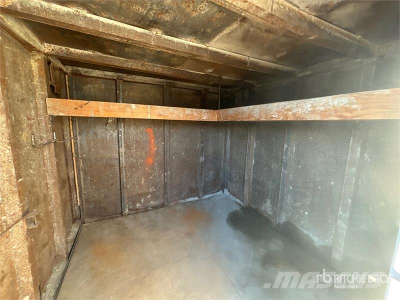 8 ft x ft Explosives Storage Box Sonstige Baumaschinen