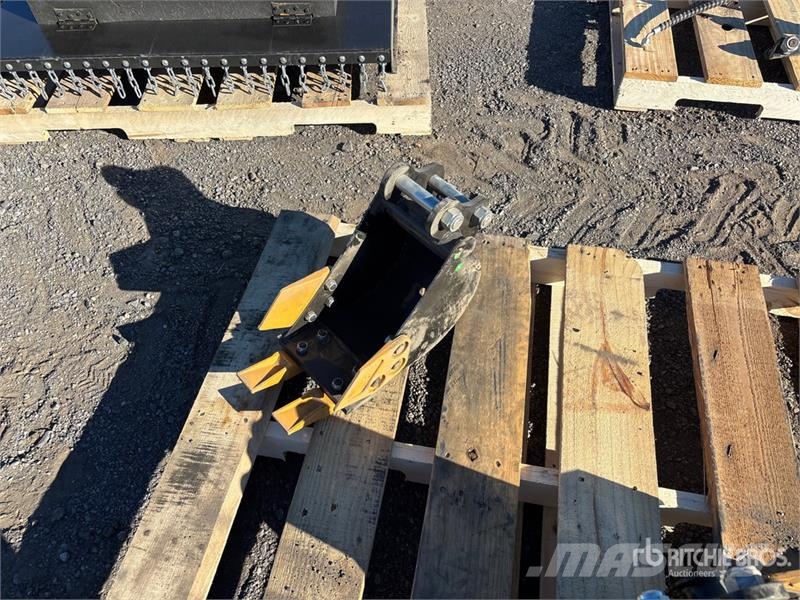 8 in Digging Excavator Bucket (Unused) Kašike / Korpe