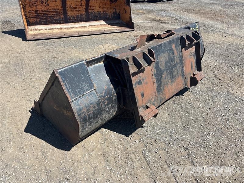  82 in Skid Steer Bucket Godet