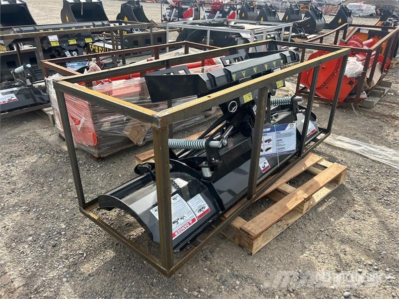 84 in Skid Steer Dozer (Unused) Бульдозерные отвалы