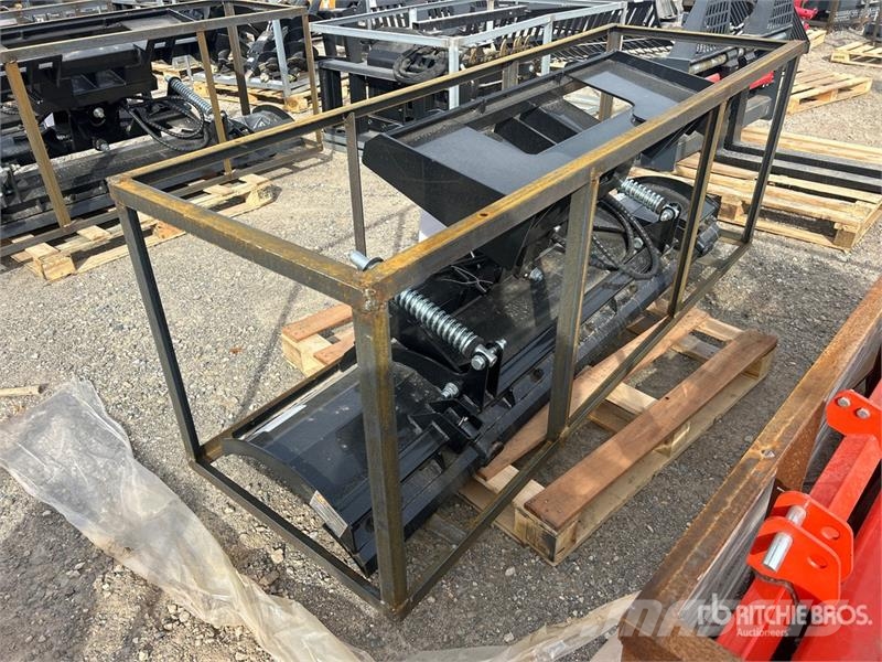84 in Skid Steer Dozer (Unused) Бульдозерные отвалы