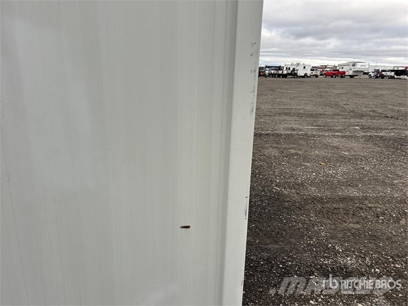 9 ft Storage Container (Unused) Container per immagazzinare