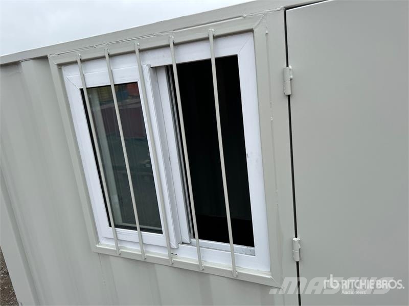 9 ft Storage Container Varastokontit