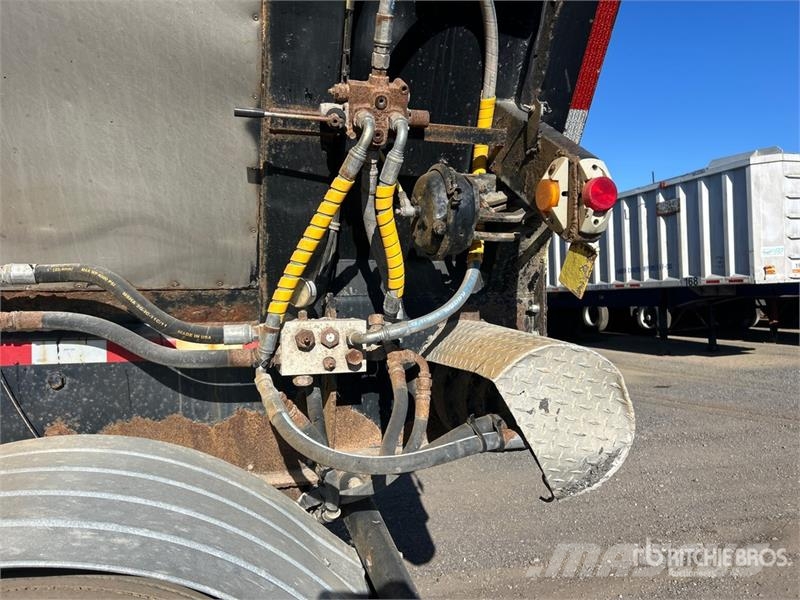 ABS Remorques Inc 34 ft T/A Live Bottom Trailer Semirimorchi con piano mobile