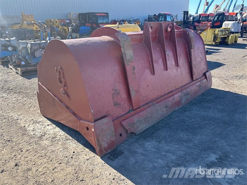 ACS 120 in General Purpose Wheel Loader Bucket دلاء