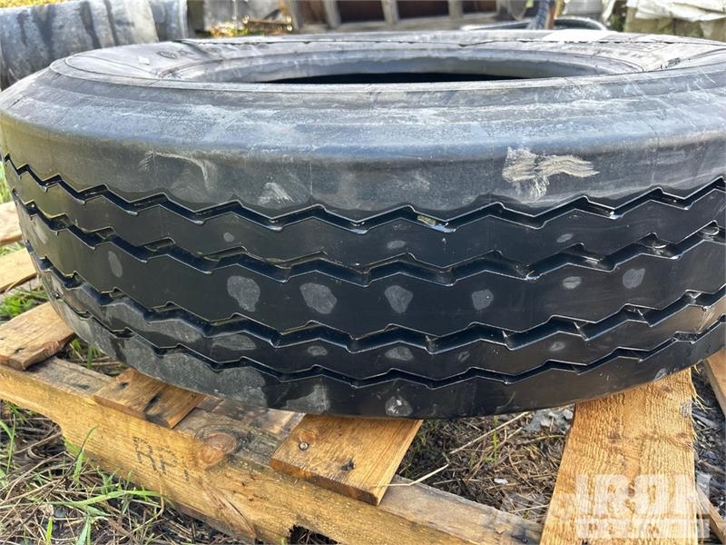 Aeolus HN228 275/70R22.5 Tires Gume, točkovi i felne