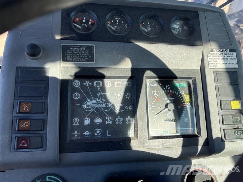 Agco Allis 8630 4WD Tractor (Inoperable) الجرارات