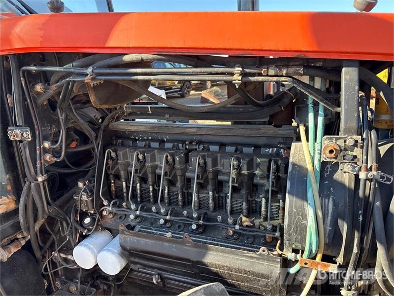 Agco Allis 8630 4WD Tractor (Inoperable) الجرارات