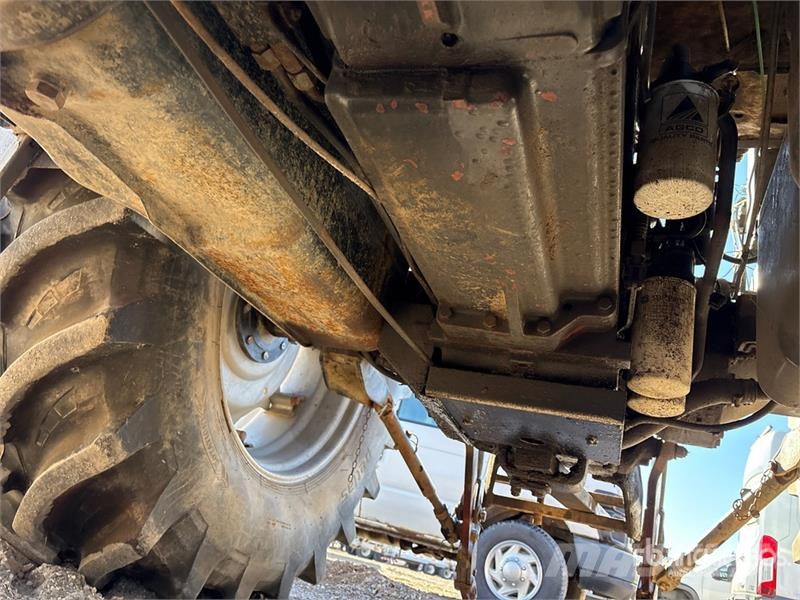 Agco Allis 8630 4WD Tractor (Inoperable) الجرارات