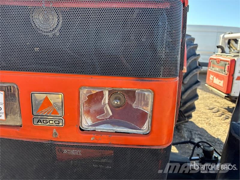 Agco Allis 8630 4WD Tractor (Inoperable) الجرارات